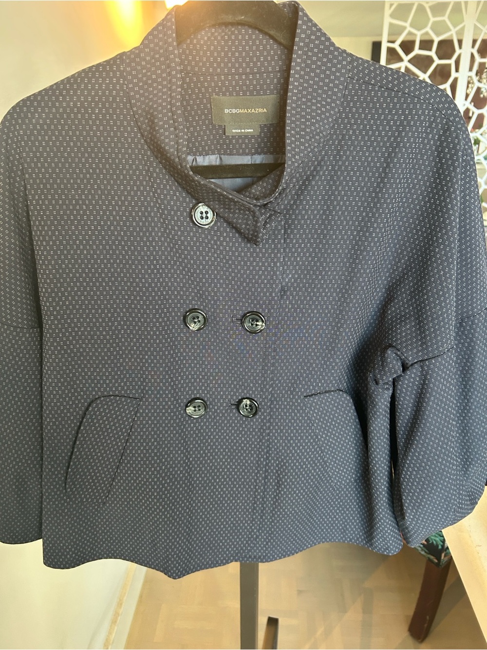 BCBGMaxAzria Navy Blue Patterned Boxy Cape Jacket